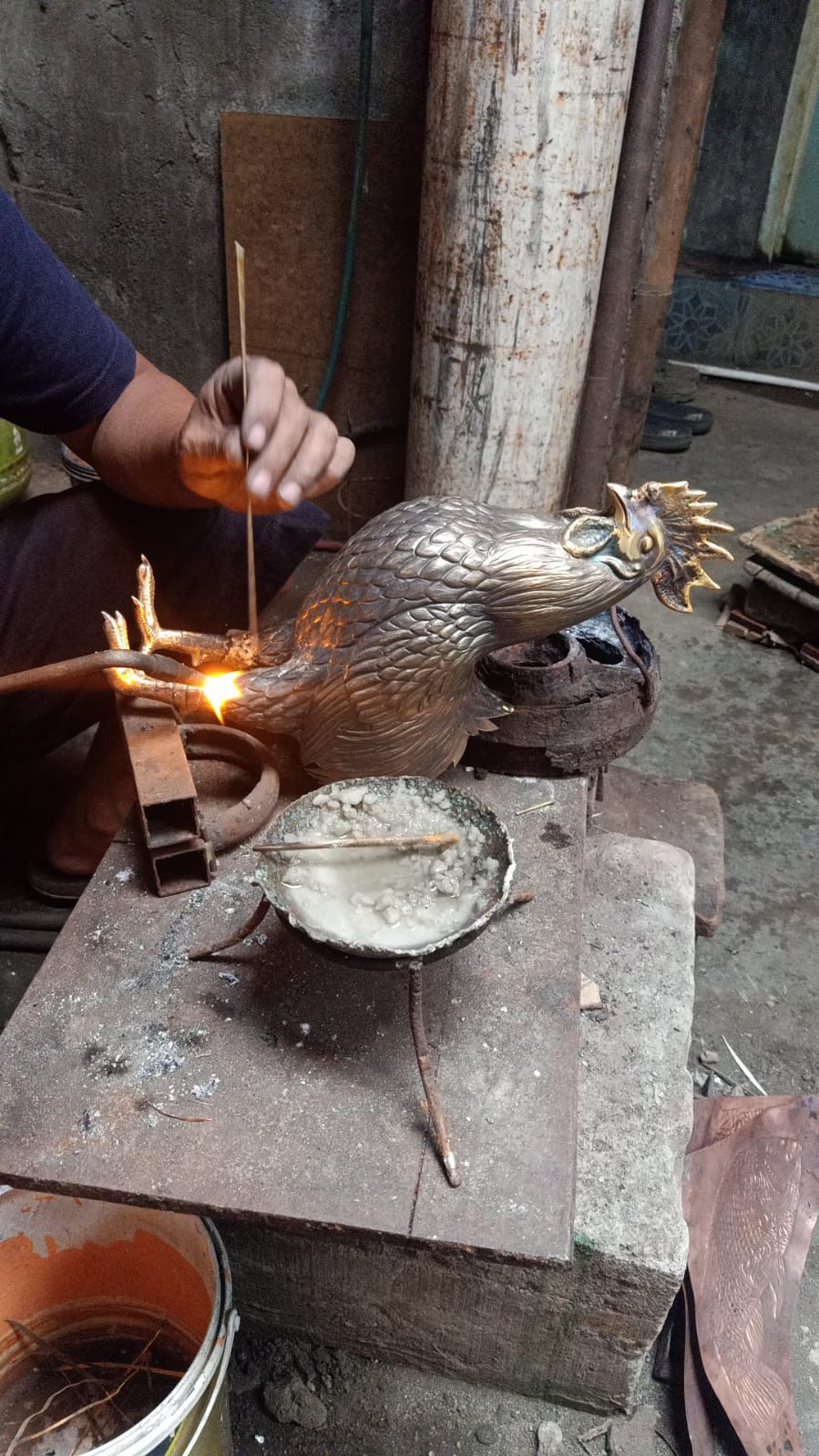 pengrajin tembaga asli : solusi kerajinan kualitas premium untuk interior dan eksterior