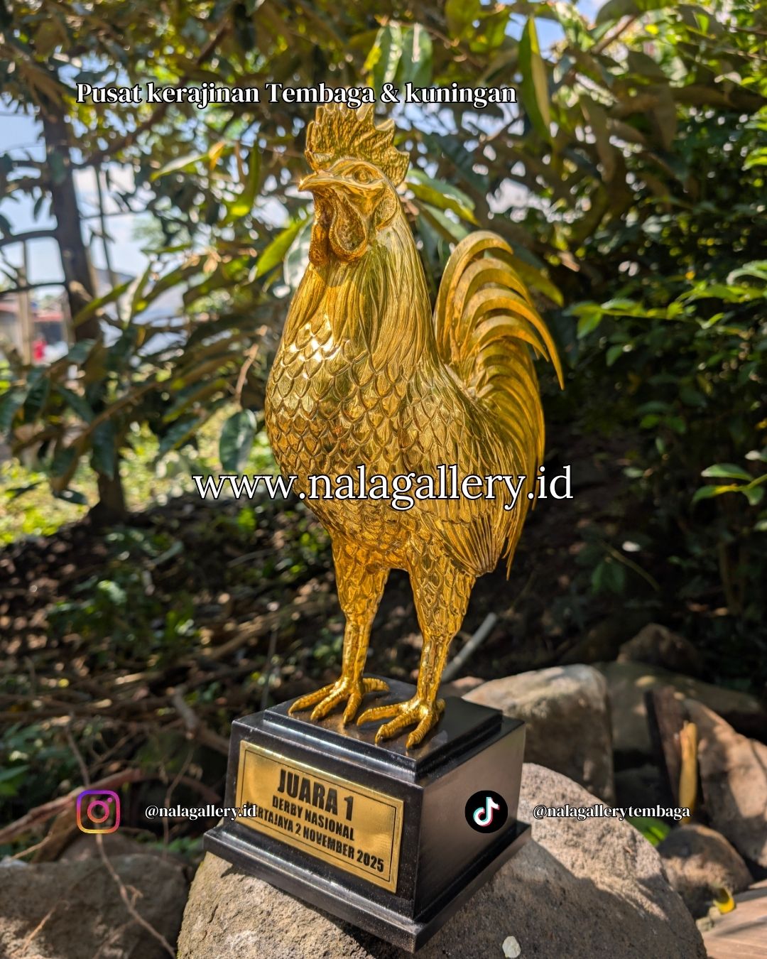 Patung Ayam Bahan Kuningan Asli