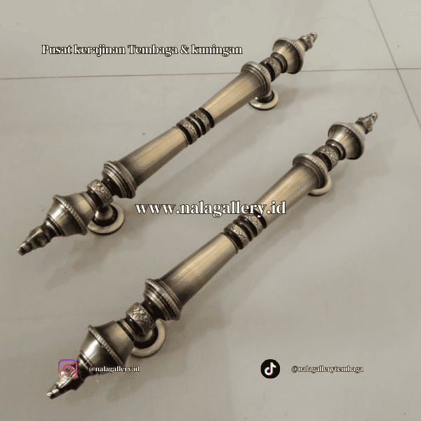 Handle Pintu Kuningan 8