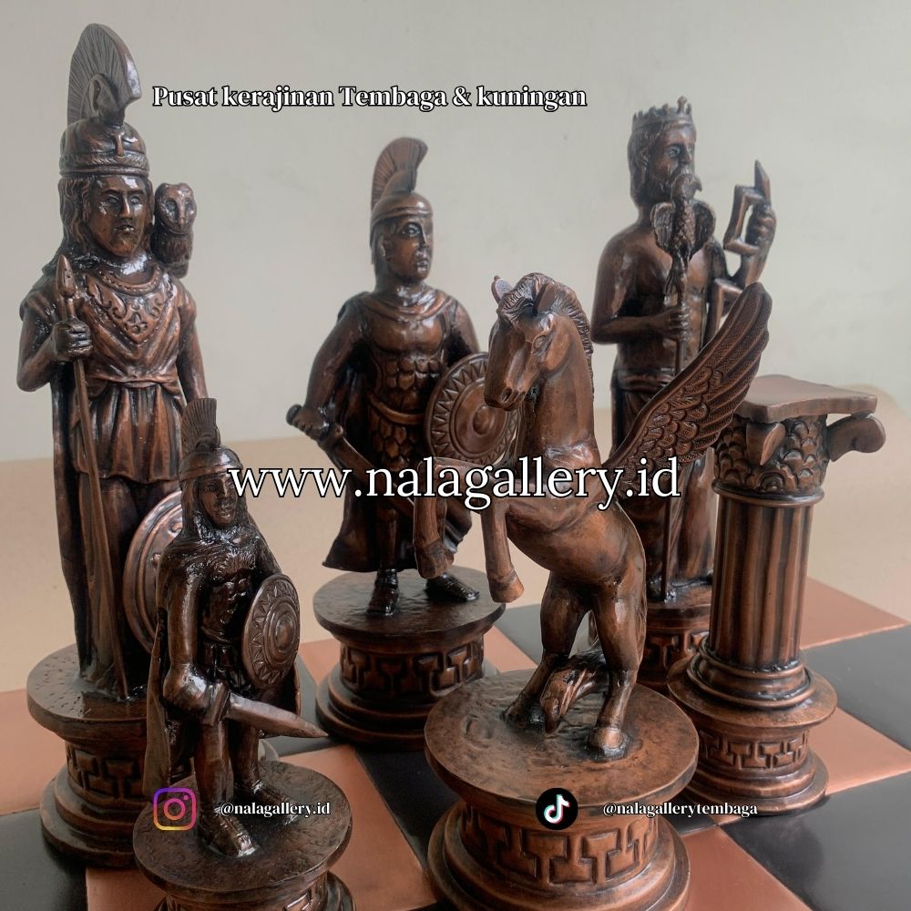 Miniatur Patung Tembaga